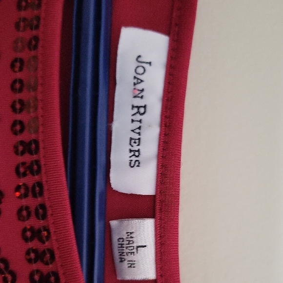 Elegant Women's Top with Sequin Trim – Stylish & Spa With A Pocket - Picture 3 of 11